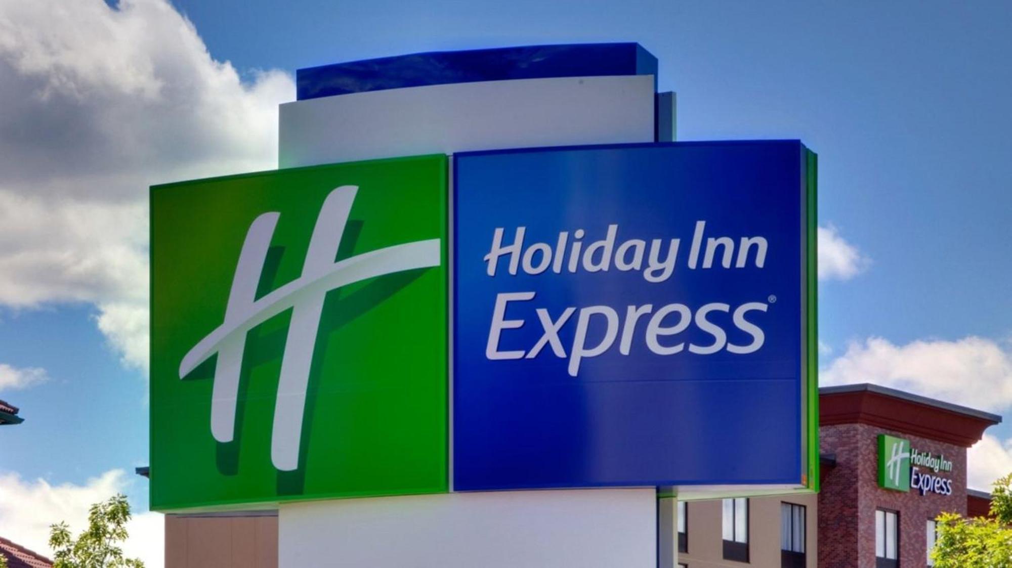 Holiday Inn Express Chattanooga - Hamilton Place Exteriör bild